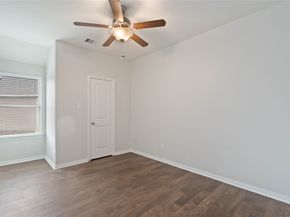 9803 Wyatt Shores Drive, Humble TX 77396