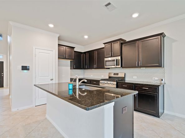 9803 Wyatt Shores Drive, Humble TX 77396
