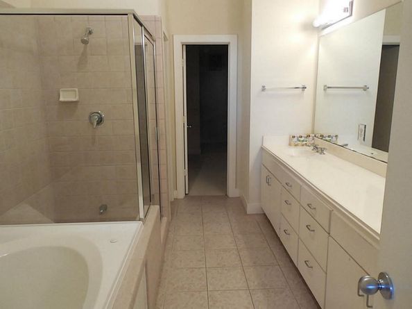 3501 Link Valley Drive 1004, Houston TX 77025