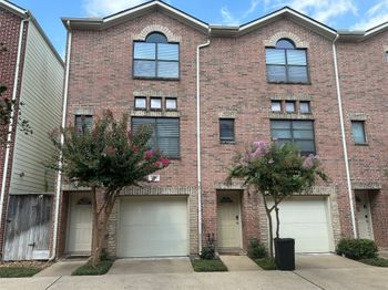 3501 Link Valley Drive