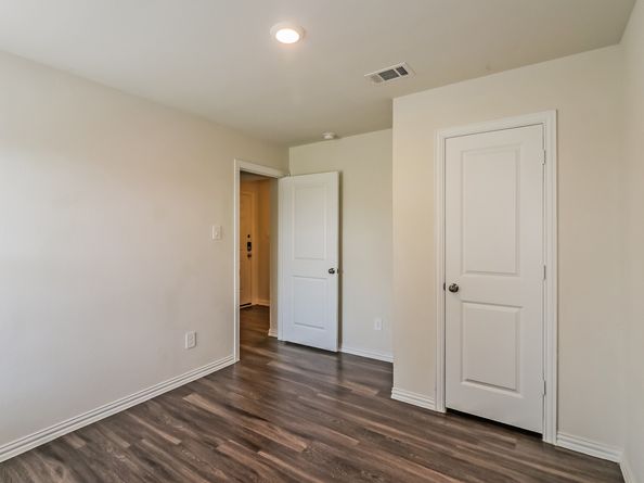 2203 Pearl Street, Houston TX 77029