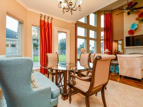 902 Delford Way, Sugar Land TX 77479