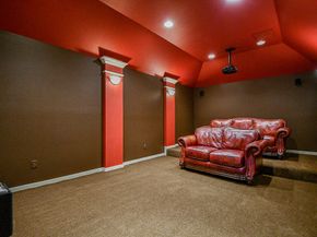 902 Delford Way, Sugar Land TX 77479