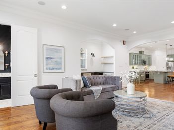 1415 W 21st Street