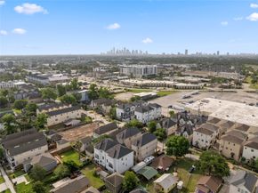 1415 W 21st Street A, Houston TX 77008