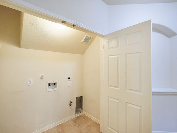 2802 Ridgeglen Lane, Houston TX 77082