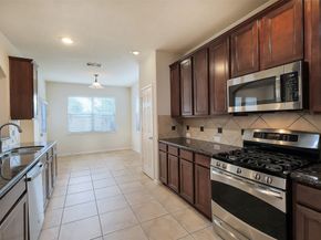 2802 Ridgeglen Lane, Houston TX 77082