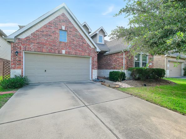 2802 Ridgeglen Lane, Houston TX 77082