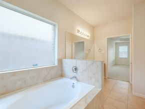 2802 Ridgeglen Lane, Houston TX 77082
