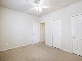 2802 Ridgeglen Lane, Houston TX 77082