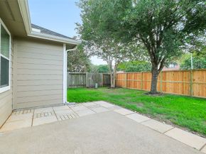 2802 Ridgeglen Lane, Houston TX 77082