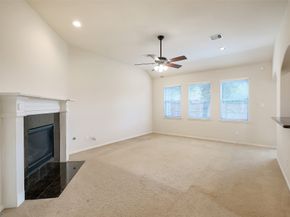 2802 Ridgeglen Lane, Houston TX 77082