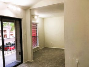 2025 Augusta Drive 804, Houston TX 77057