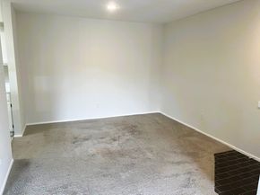 2025 Augusta Drive 804, Houston TX 77057