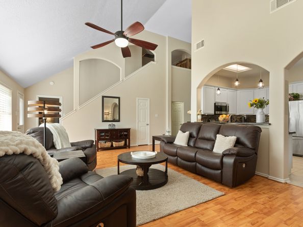 31 Teakwood Place, The Woodlands TX 77384