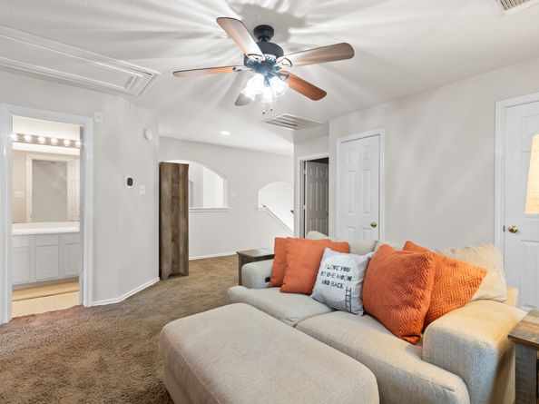 31 Teakwood Place, The Woodlands TX 77384