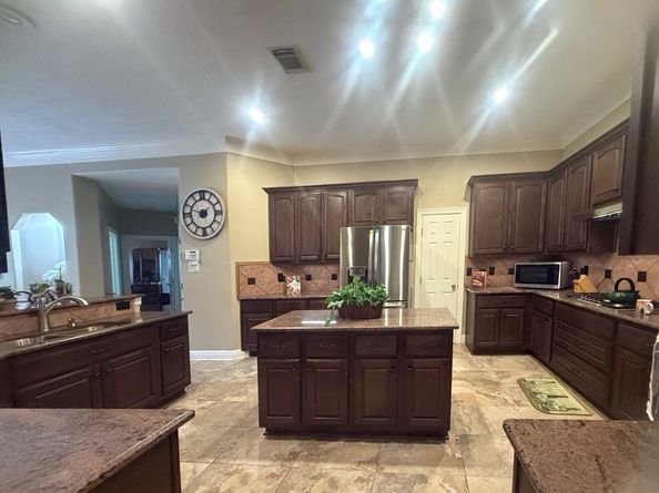 5322 Norborne Lane, Houston TX 77069