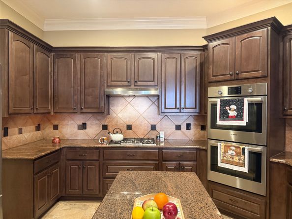 5322 Norborne Lane, Houston TX 77069