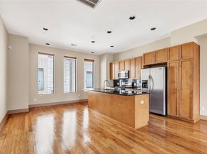 2300 Union Street 2300D, Houston TX 77007