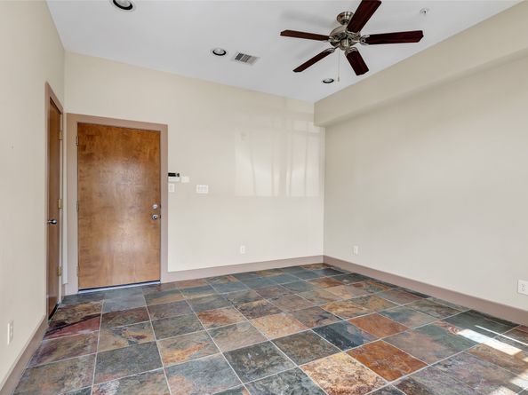 2300 Union Street 2300D, Houston TX 77007