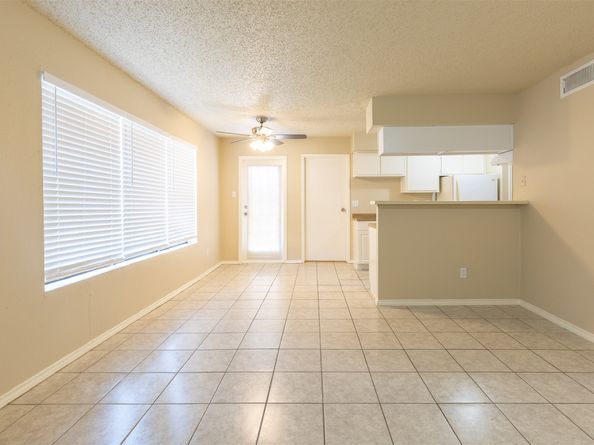 2750 Holly Hall Street 1710, Houston TX 77054