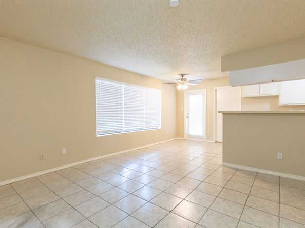 2750 Holly Hall Street 1710, Houston TX 77054