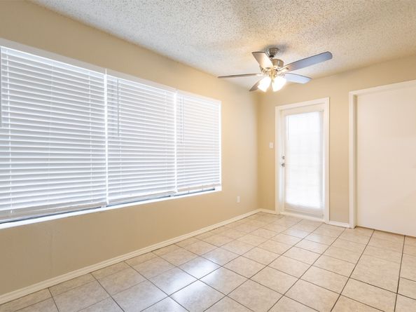 2750 Holly Hall Street 1710, Houston TX 77054
