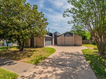 8810 Enchanted Forest Drive
