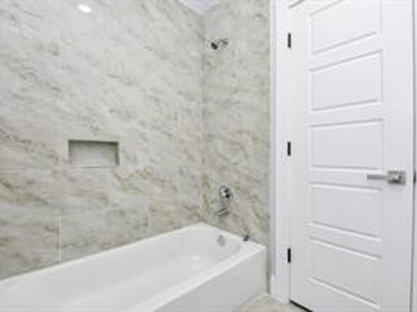 9337 Freeland Street, Houston TX 77075