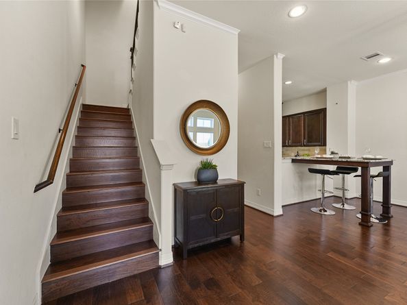 26 W Oaks Drive, Houston TX 77058