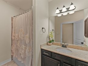 26 W Oaks Drive, Houston TX 77058