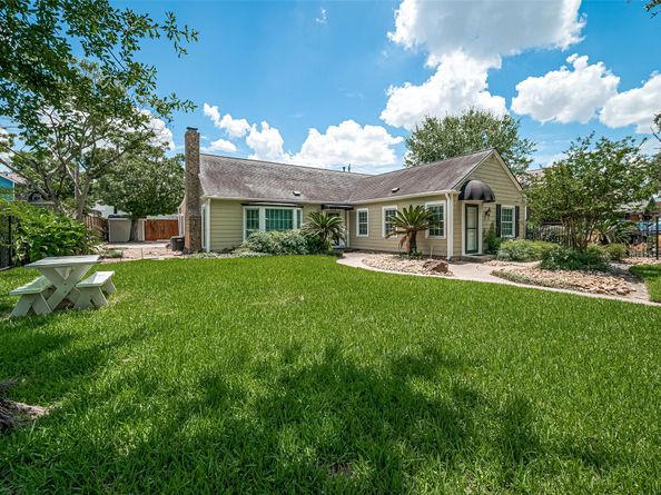 826 Heights Boulevard, Houston TX 77007