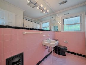 826 Heights Boulevard, Houston TX 77007