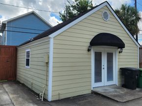 826 Heights Boulevard, Houston TX 77007