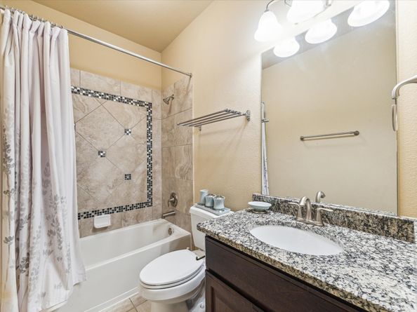 5618 Camden Springs Lane, Sugar Land TX 77479