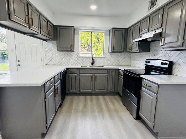 16246 Los Altos Drive, Houston TX 77083