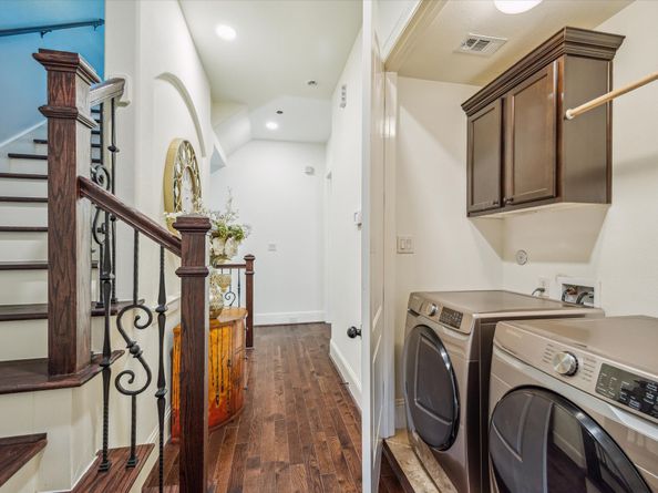 2505 Couch Street B, Houston TX 77008