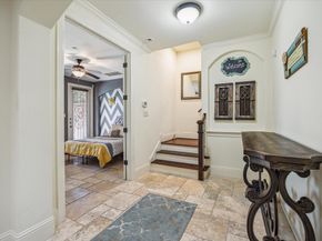 2505 Couch Street B, Houston TX 77008