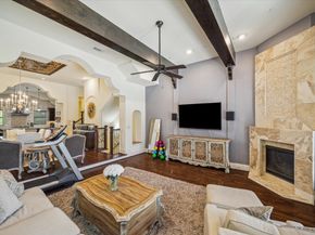 2505 Couch Street B, Houston TX 77008