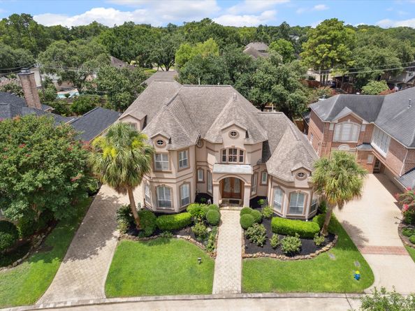 718 Marywood Chase, Houston TX 77079