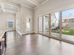 1721 Colquitt Street, Houston TX 77098