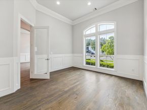 1721 Colquitt Street, Houston TX 77098