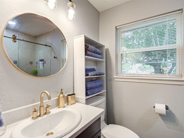 8706 Glen Valley Drive, Houston TX 77061