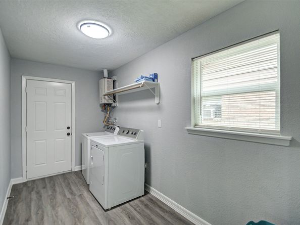 8706 Glen Valley Drive, Houston TX 77061