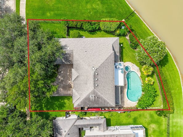 1006 Pointe Loma Drive, Sugar Land TX 77479