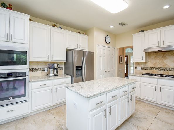 1006 Pointe Loma Drive, Sugar Land TX 77479