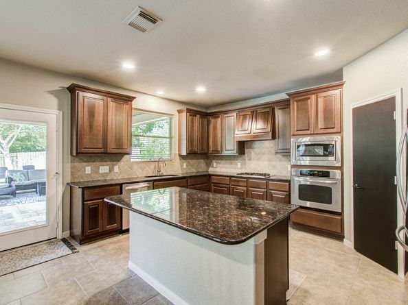 2512 Eagle Post Drive, Conroe TX 77304