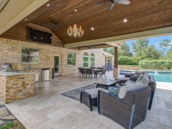 2512 Eagle Post Drive, Conroe TX 77304