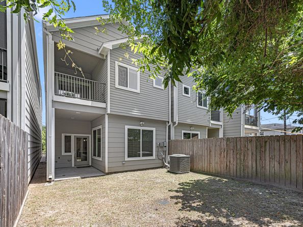 1907 Harlem Street A, Houston TX 77020
