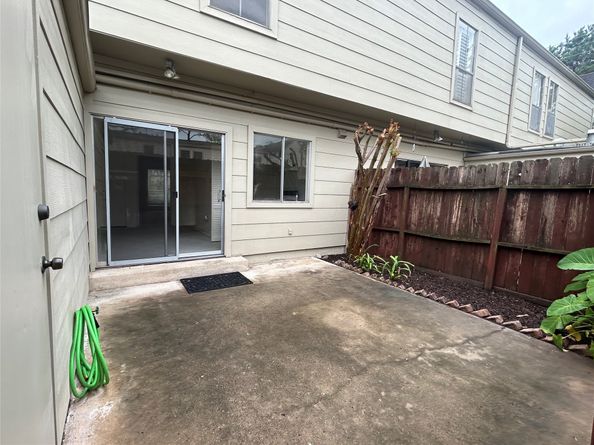 850 Threadneedle Street 71, Houston TX 77079